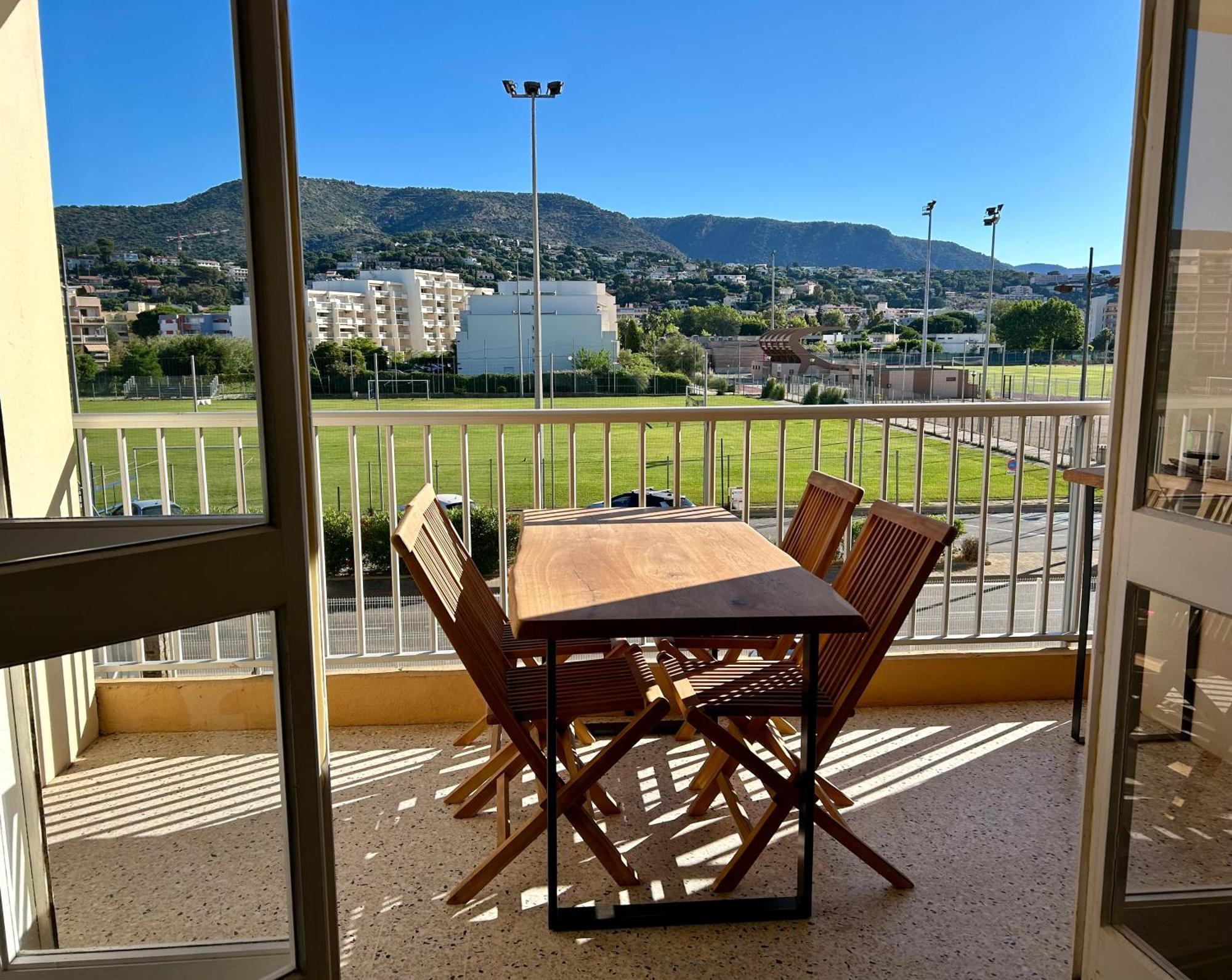 T3 A 300M Plage Avec Piscine Tennis Le Lavandou Exterior foto