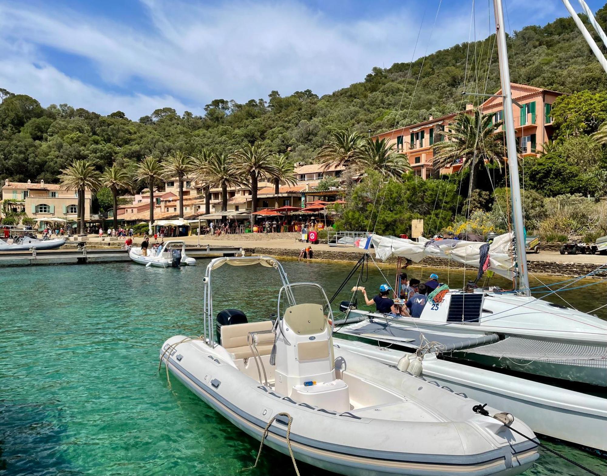 T3 A 300M Plage Avec Piscine Tennis Le Lavandou Exterior foto